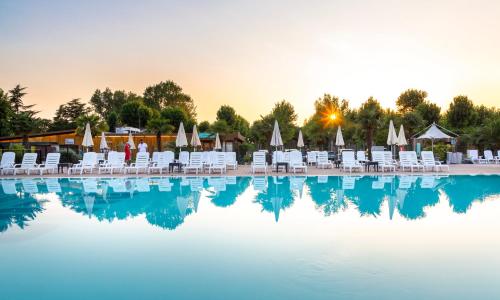 hu Venezia Camping in Town