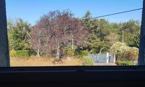 Chambre au calme / cuisine équipée en supplément sur demande