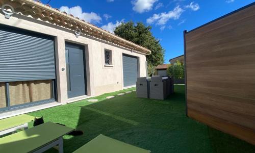 Agréable dépendance (Maison 3 pièces)