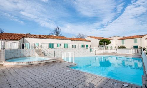Appartement Océanis avec Piscine proche du port