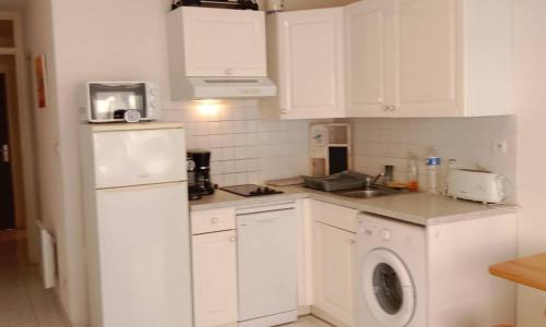 Studio cabine équipée pour 4 personnes 4CALYI/2