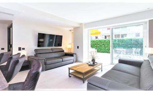 Ô Paladium Two Bedroom Cannes