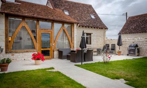 Arc en Ciel/Rainbow Arch