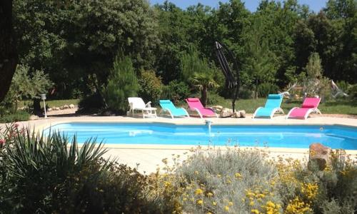 LE PIN PENCHE Studio mezzanine climatisé