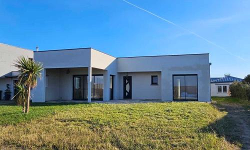 Maison 3 chambres à 350m de la plage avec jardin proche Portbail
