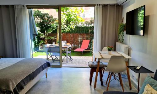 Studio Sun-Beach avec parking et jardin - 500m des plages de Juan Les Pins