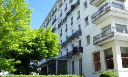 Studio avec piscine, Vue lac et montagne