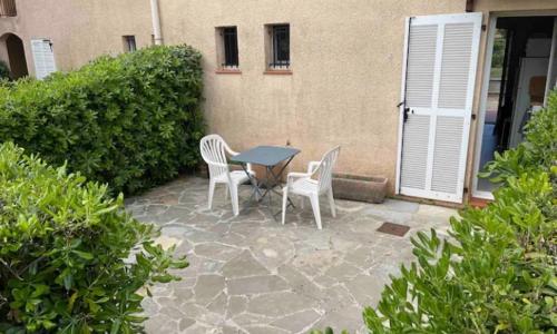 T2 jardin proche plages