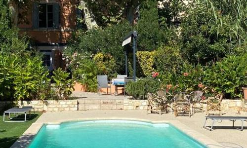 Superbe mas avec piscine chauffée