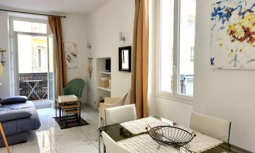 Cannes direct Croisette et palais