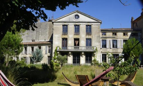 Claire's Suite - suite in shared Village Chateau