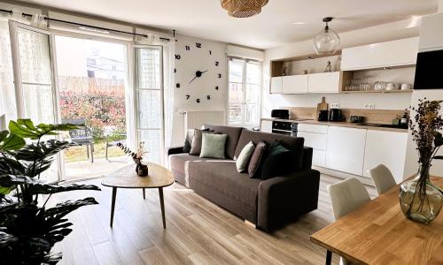 *NEW* ALBA 6 pax Appart 8min Disney