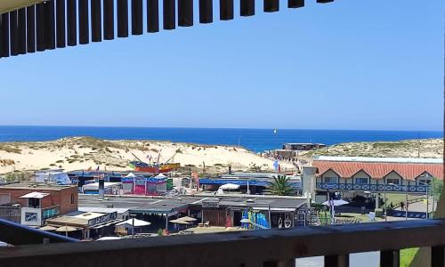 Bel appartement climatisé refait à neuf 100 m de l'océan et toutes commodités 3 e étage sans ascenseur