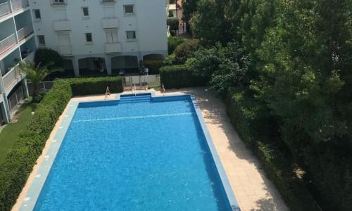 T2 au calme, plage à 100 m, parking privé, WIFI, clim