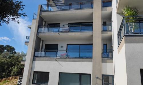 Bel appartement spacieux à Porto-Vecchio, 10min à pieds du centre ville