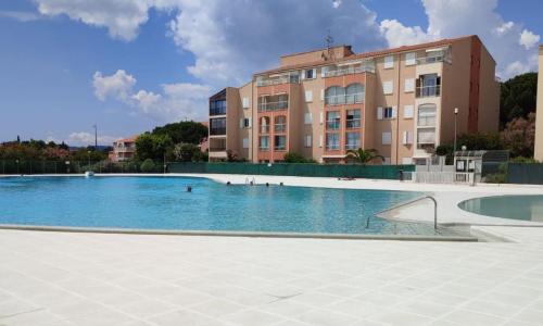 Cosy family cocoon with beautiful loggia
