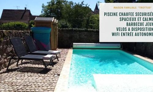 Gîte Trotthus maison familiale avec piscine