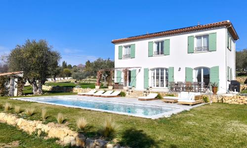 Lou Masadous : Magnifique villa tout confort avec piscine chauffée 11x3.5