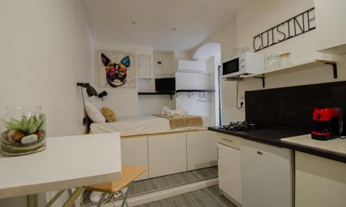 Studette au coeur de la ville, Wifi, AC