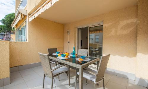 Apartment Jardin de la Fontaine-3 by Interhome