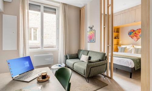 HECTOR Suite notre dame - confort contemporain hypercentre