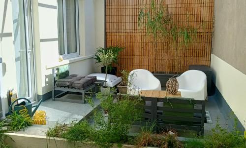 Central St Aubin dans un écrin de verdure