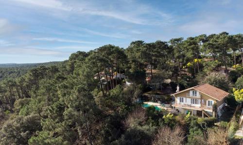 Vue fabuleuse entre lac et océan