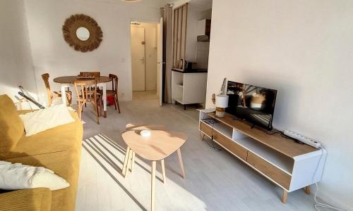 Appartement Courseulles-sur-Mer, 2 pièces, 4 personnes - FR-1-746-18