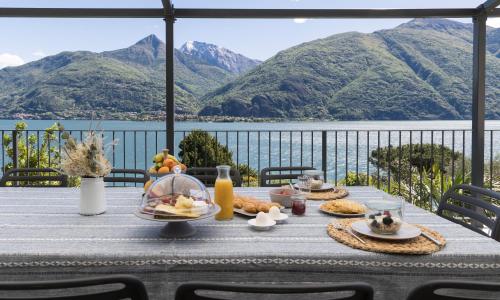 Villa al Castello - Pool - direkte Seefront - 12 Gäste - 4SZ - 4 Bäder