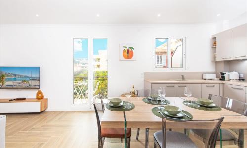 ORCHIDÉES - SPLENDIDE 2 Pièces - PARKING - 50 m BORD DE MER