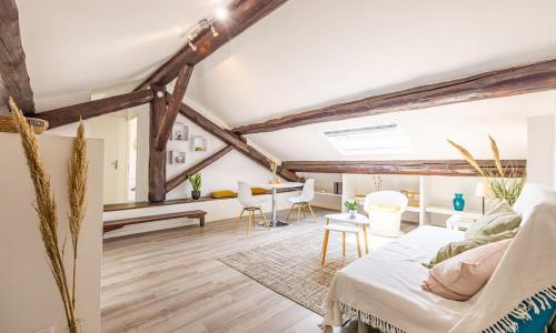 Le Cocoon, Beau T2 Sous les Toits, Centre Ville