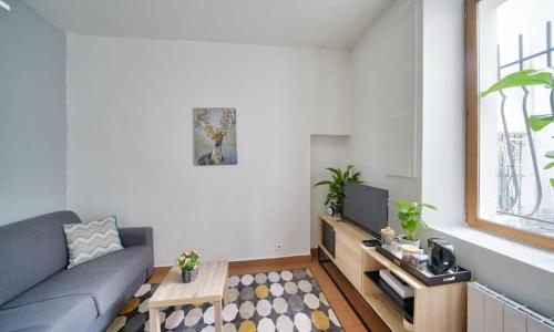 Studio sur cour, proche des Buttes-Chaumont