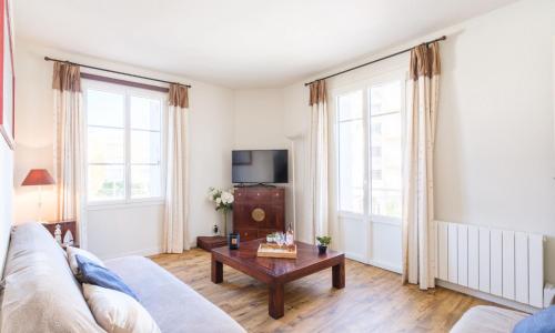 Apartment Villa Béatrice by Interhome