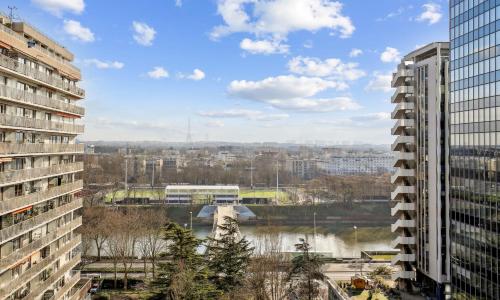 2-room apartment 10 minutes from la Défense