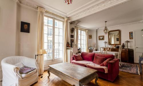 Spacious and charming 3 bedrooms - Metro Passy