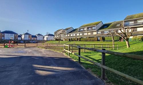 Appartement Courseulles-sur-Mer, 4 pièces, 8 personnes - FR-1-746-17