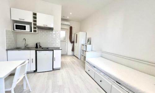 Juan les Pins Pinède sector - Studio