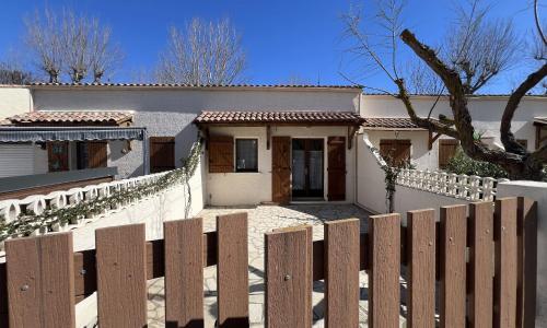 Maison Vendres, 3 pièces, 5 personnes - FR-1-781-35