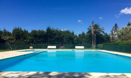 3 Bedrooms apartment, pool, parking, tennis club