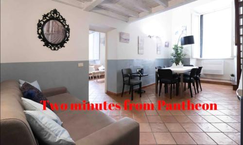 Via dei Cestari Pantheon area