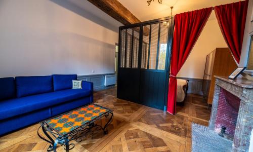 Hypercenter flat, secure private parking