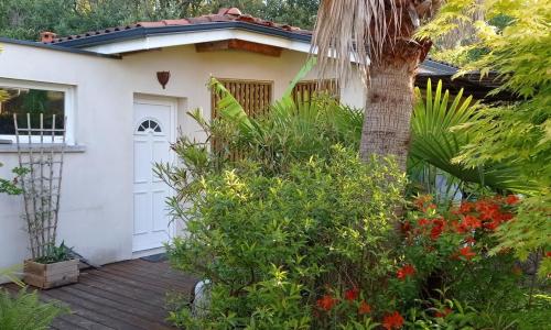 Studio avec jardin à 2km de L'Océan !