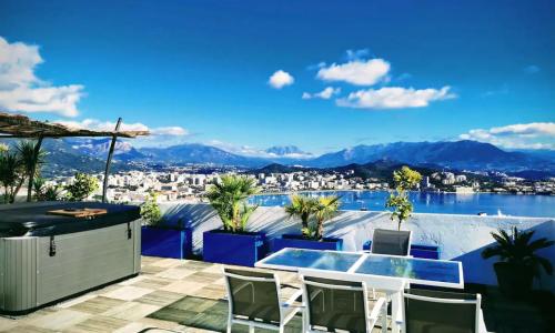 Penthouse panoramique avec Jacuzzi