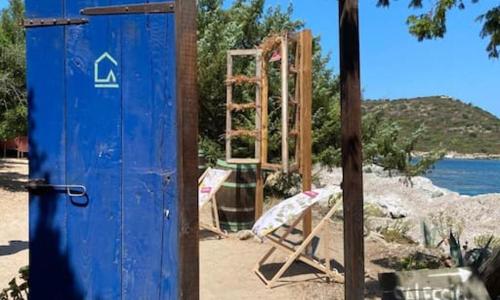 t 3 place du village a 100 m du port de plaisance