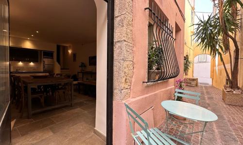 B005-Charmant appartement au coeur du Suquet