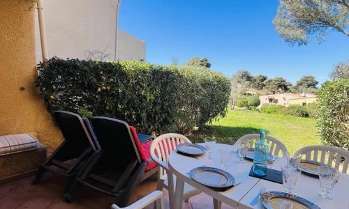 Appartement Lumio, 2 pièces, 4 personnes - FR-1-63-355