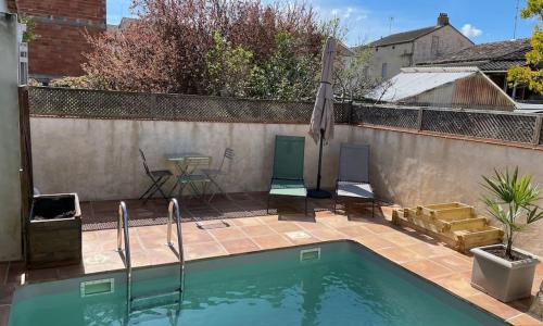 Gîte avec piscine et terrasse privative