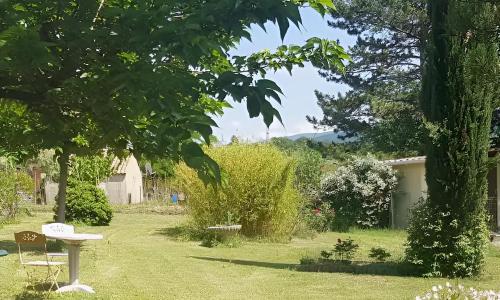 Petit havre de paix au coeur du Luberon avec sauna