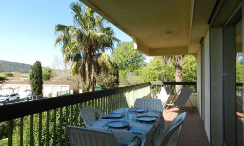 Appartement Le Lavandou, 2 pièces, 4 personnes - FR-1-251-766