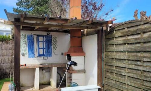 Mobile home à 200m de la mer dans camping familial avec piscine, jeux et activités